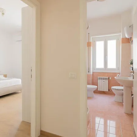 Aeterna Nomentana House Rome-2